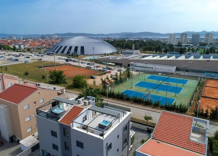 Luxury Majpruz Suites